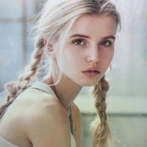 Meet your Posher, Nora